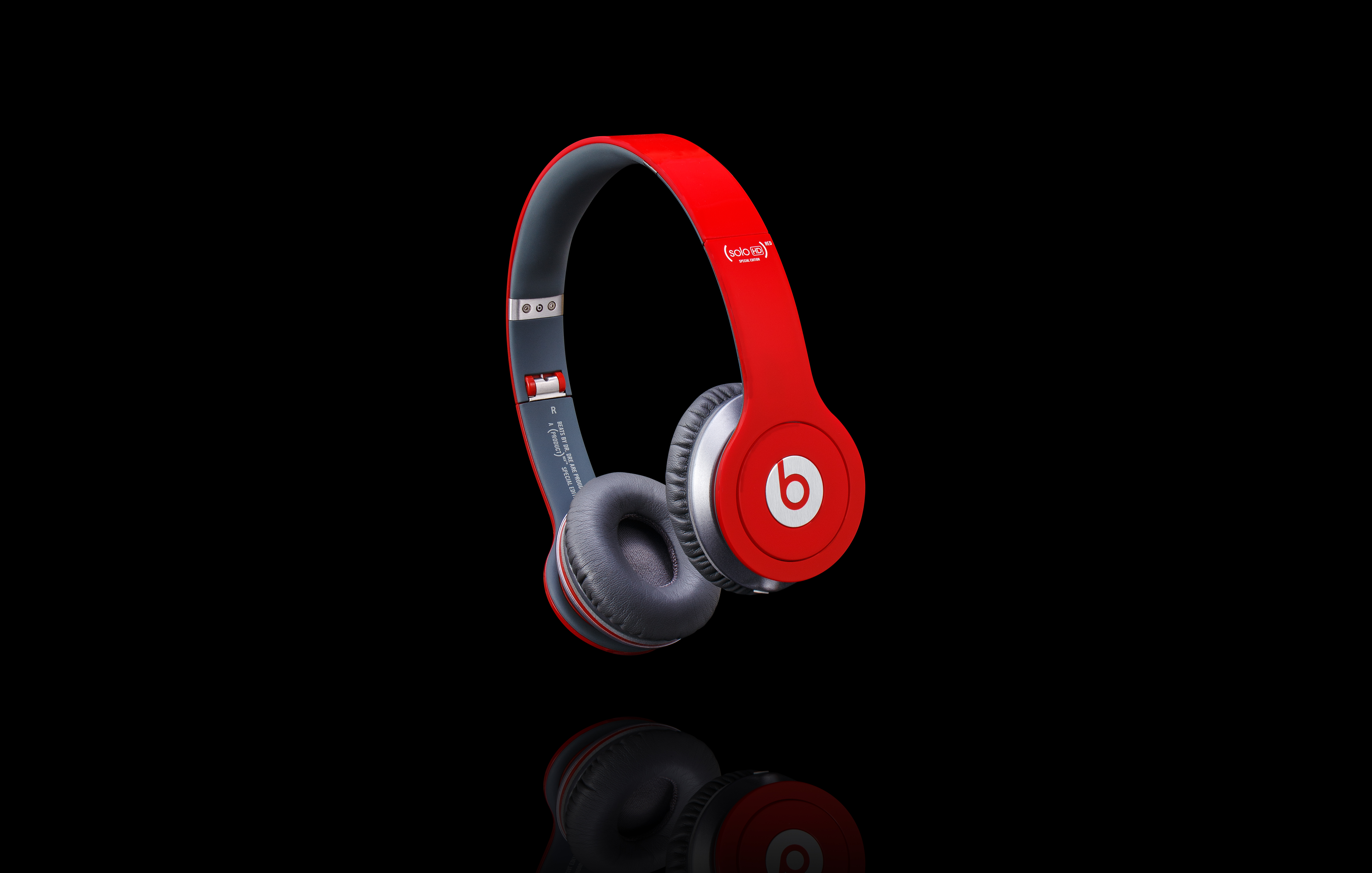 Beats By Dre Red Edition